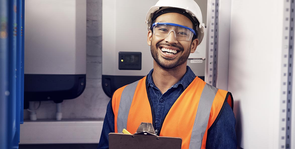 Connectivity & Cabling Solutions | MM Connectivity